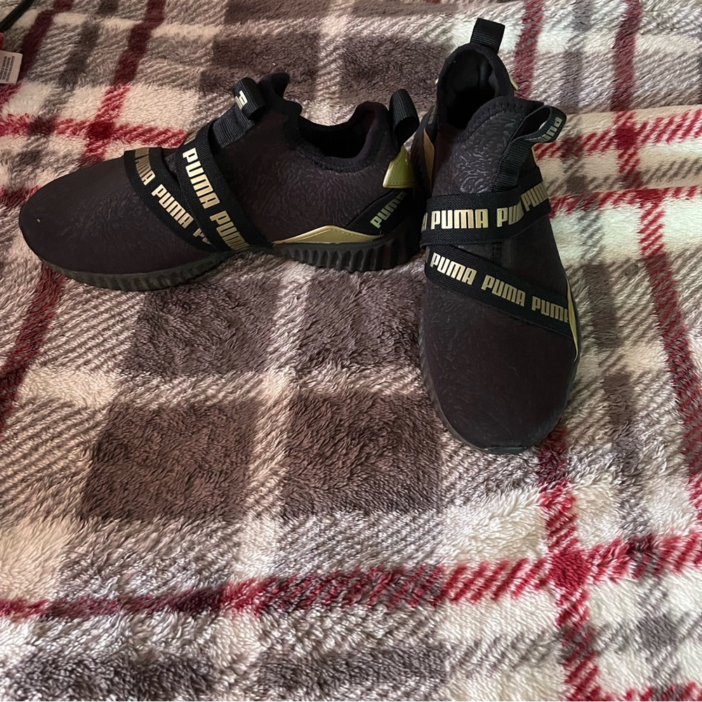 Kids Puma sneakers - Picture 3 of 3